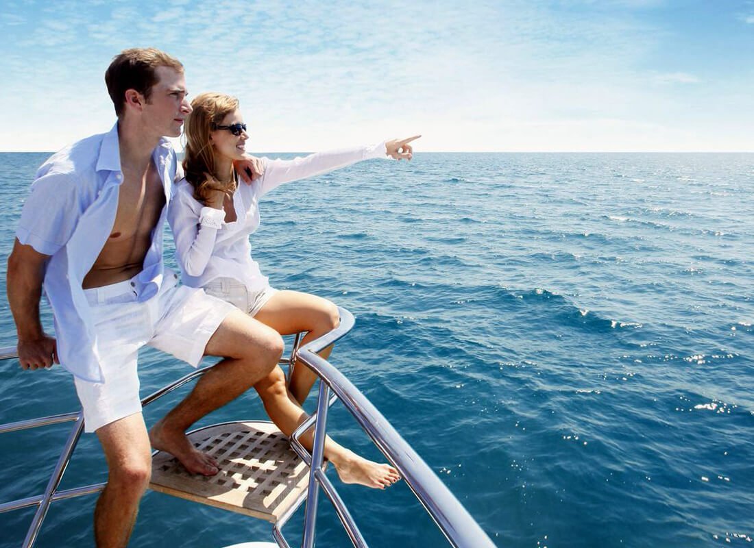 Weekend Mini-Catamaran Charters