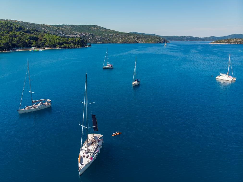 14-Day Luxury Crewed Catamaran Charter Through the Caribbean