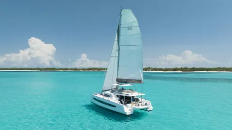 The All-Inclusive Crewed Charter Experience in the Bahamas